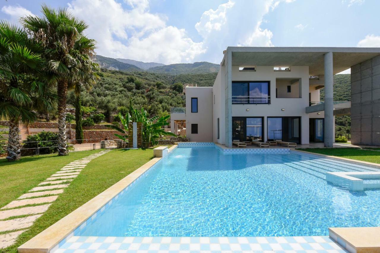 Landmark - Ορόσημο فيرغا كالاماتا المظهر الخارجي الصورة